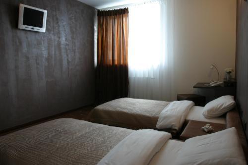 Hotel Esprit Bratislava Exterior photo